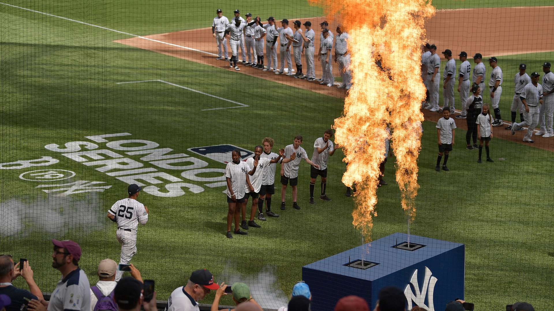 通过引入先 通过引入先