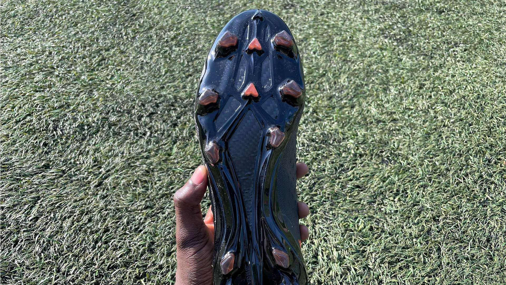 毫不犹豫地 毫不犹豫地