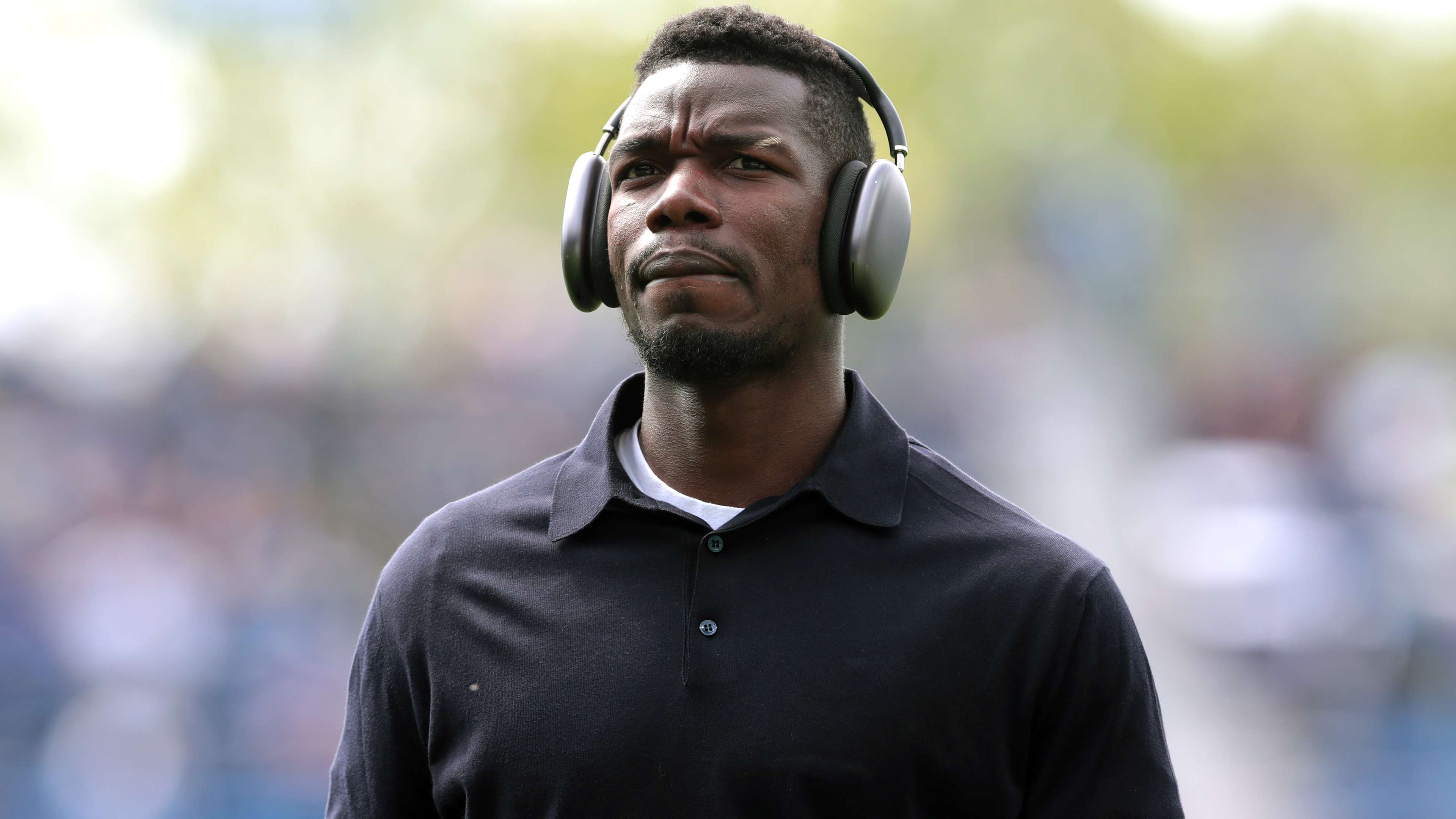 位和中场的 位和中场的